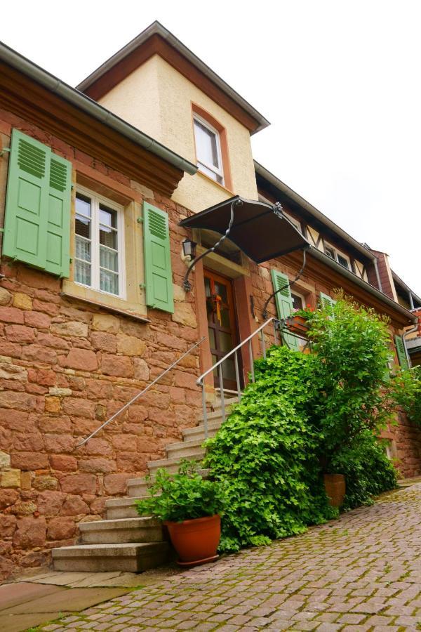 Gaestehaus Zum Weinbauer Rhodt unter Rietburg Buitenkant foto