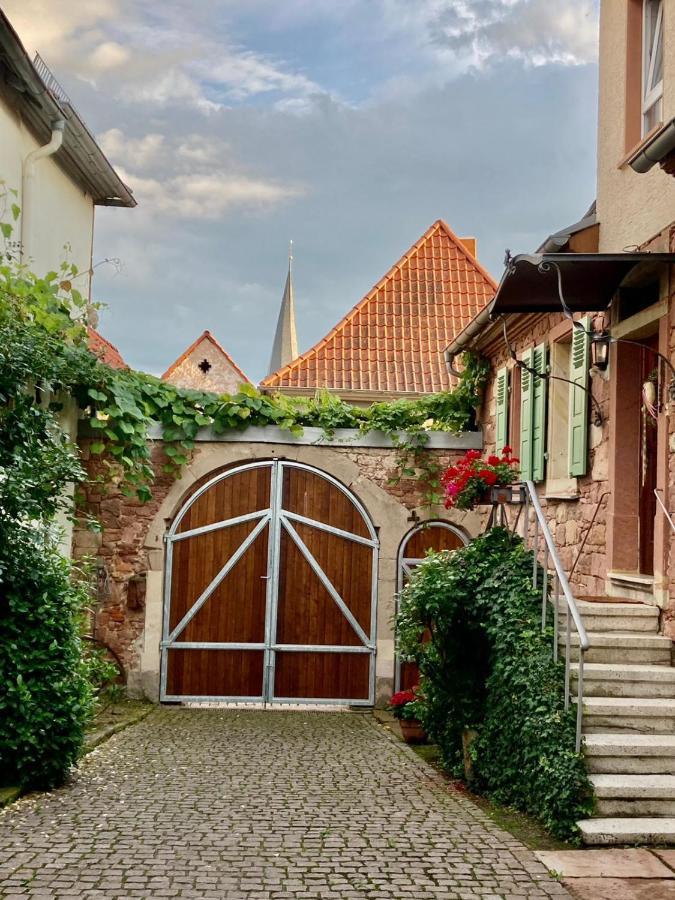 Gaestehaus Zum Weinbauer Rhodt unter Rietburg Buitenkant foto